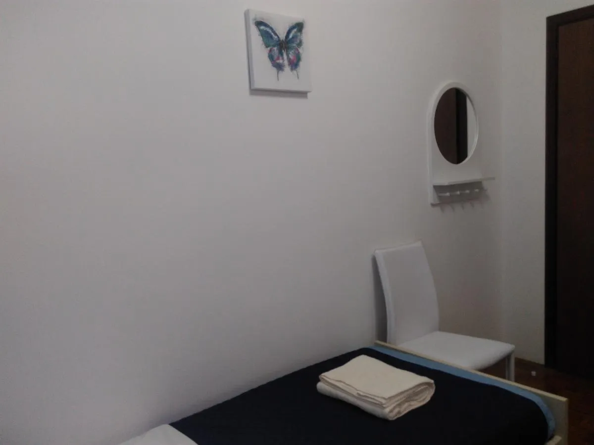 Dreambnb Mestre 5*,  Italy